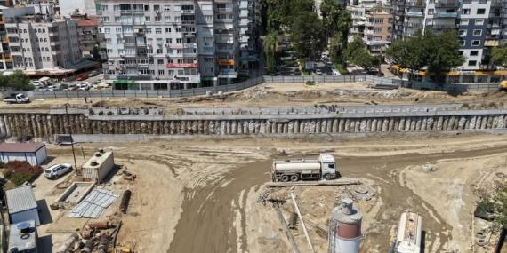 Yeni Dörtyol Köprülü Kavşağı’nda çalışmalar sürüyor..