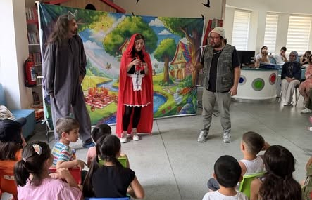 Aydın’da masallar çocuklar için sahneye taşındı..