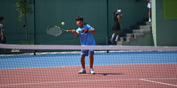 Kuşadası Tenis Kulübü’nde ulusal turnuva heyecanı yaşanmaya başladı..