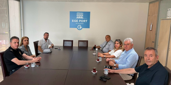 Kuşadası Limanı’nda “indi-bindi” krizi: Sektör temsilcilerinden yeni uygulamaya tepki..