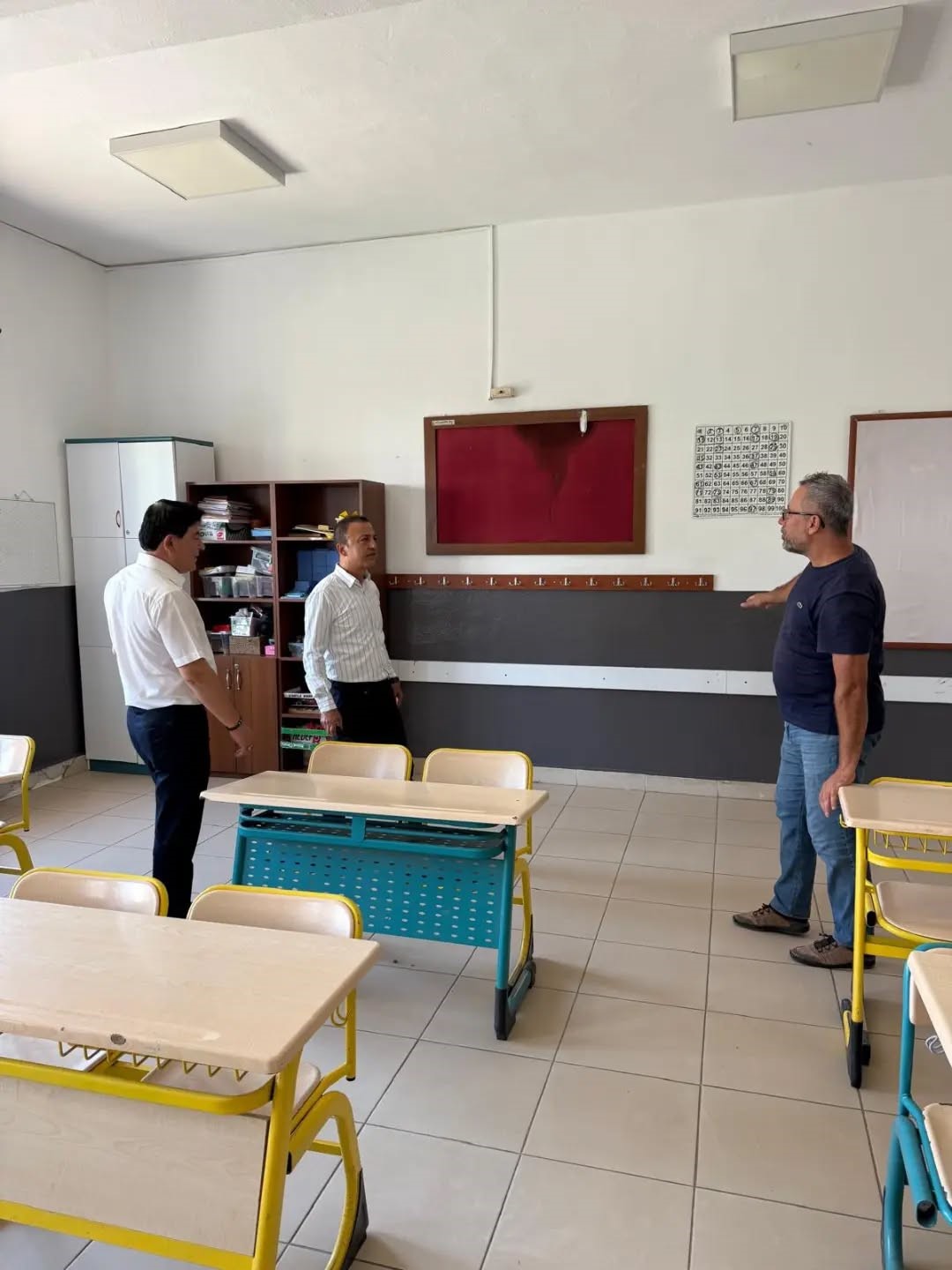 YENİPAZAR'DA OKULLAR YENİ EĞİTİM YILINA HAZIRLANIYOR