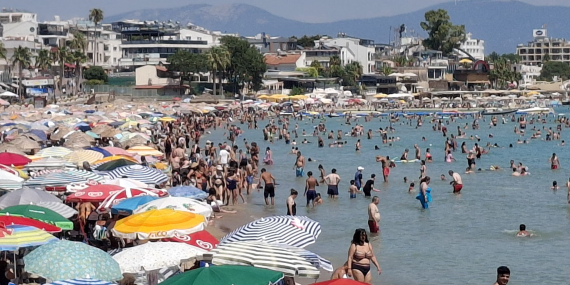 Didim’de yaz keyfi sürüyor..