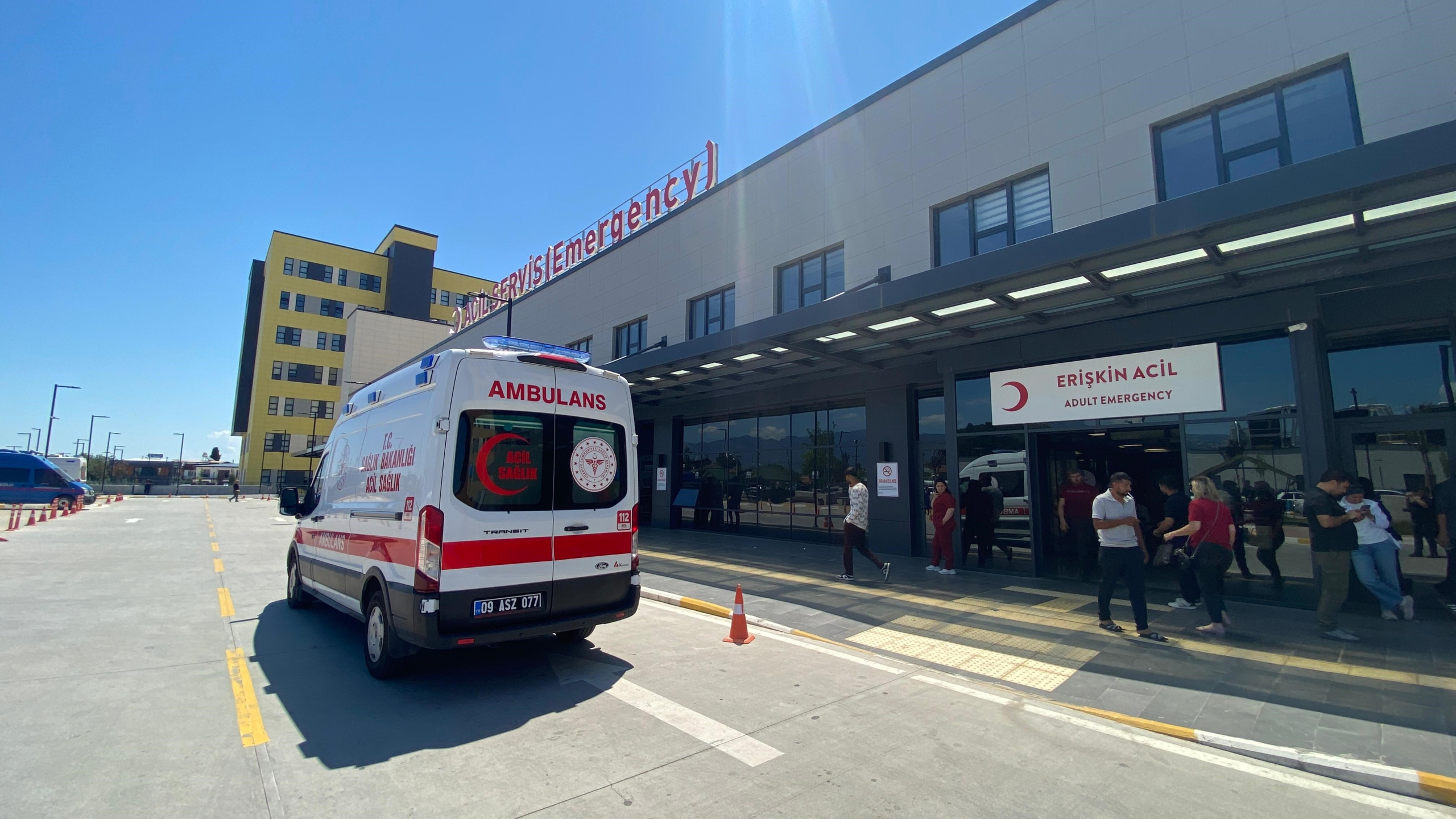 EKMEK PARASI KAZANMAK İSTERKEN CANINDAN OLDU
