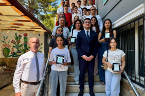 BOZDOĞAN'DA LGS BAŞARISI GÖSTEREN ÖĞRENCİLER ÖDÜLLENDİRİLDİ
