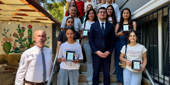 Bozdoğan’da LGS başarısı gösteren öğrenciler ödüllendirildi..