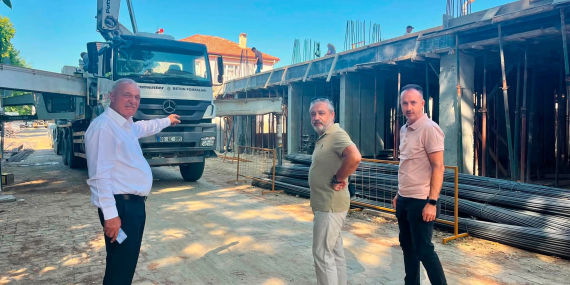 Sultanhisar’da 12 daire ve 2 iş yerinin yer aldığı projede çalışmalar sürüyor..
