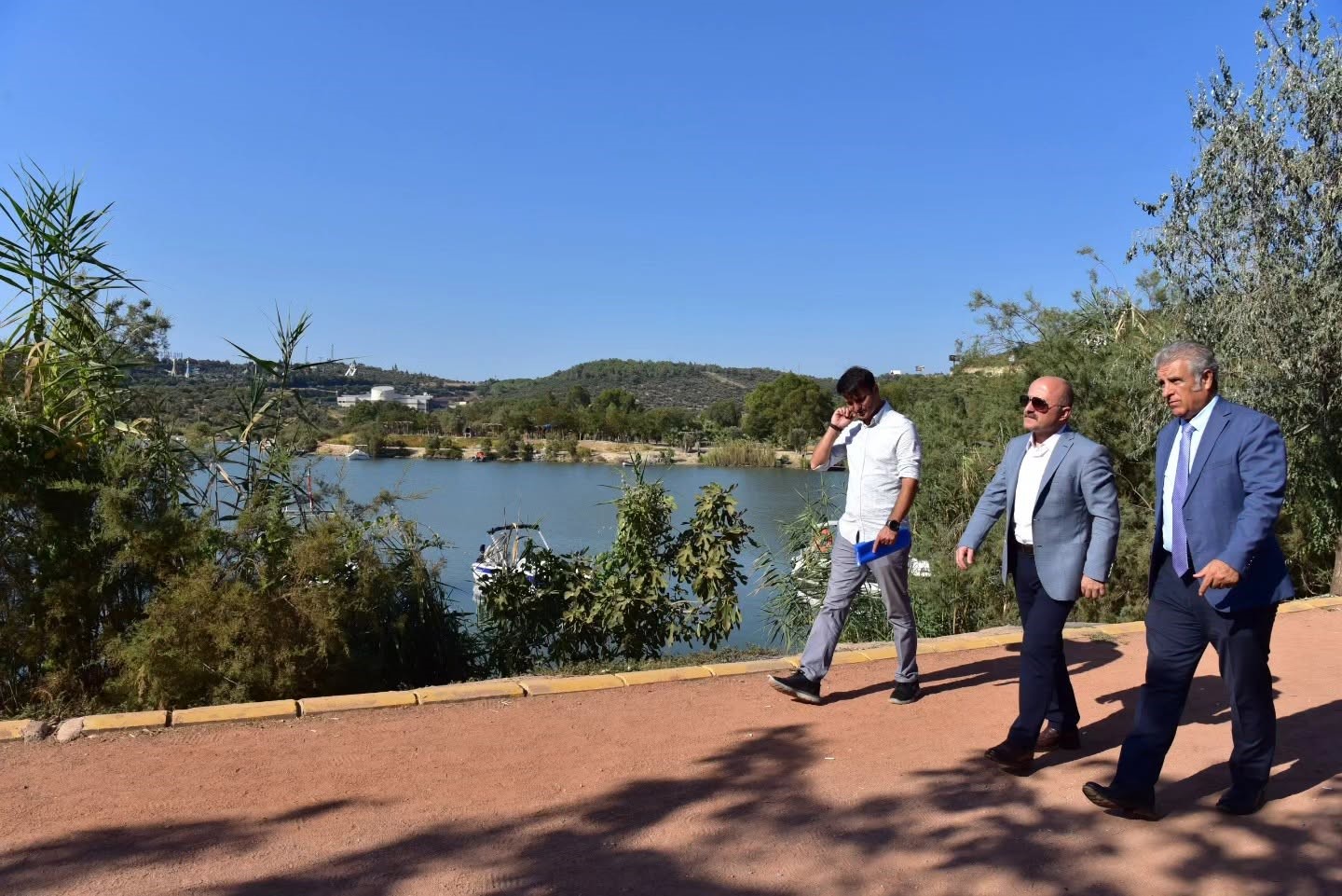 VALİ VAROL, KUŞADASI'NDA İNCELEMELERDE BULUNDU