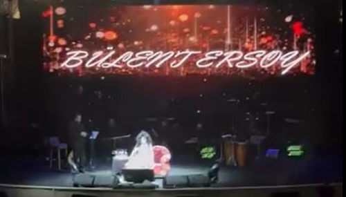 Kuşadası AVM’de sahne alan Bülent Ersoy’dan ağza alınmayacak küfürler..