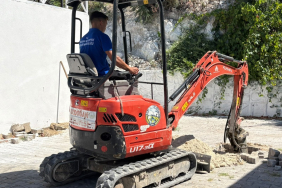 BOZDOĞAN'DA 4 MAHALLEDE SOSYAL TESİSLER YENİLENİYOR