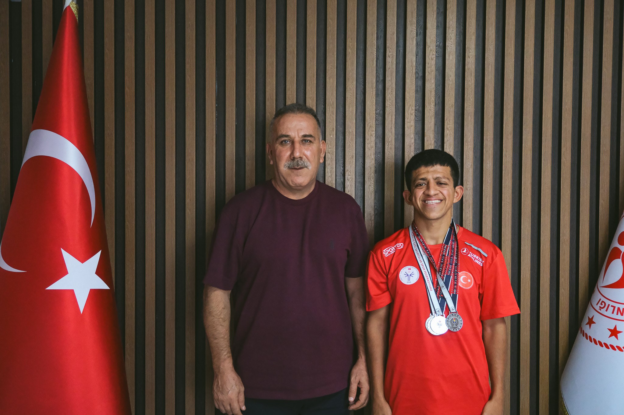 ÖZEL SPORCUDAN AYDIN'A 4 GÜMÜŞ MADALYA