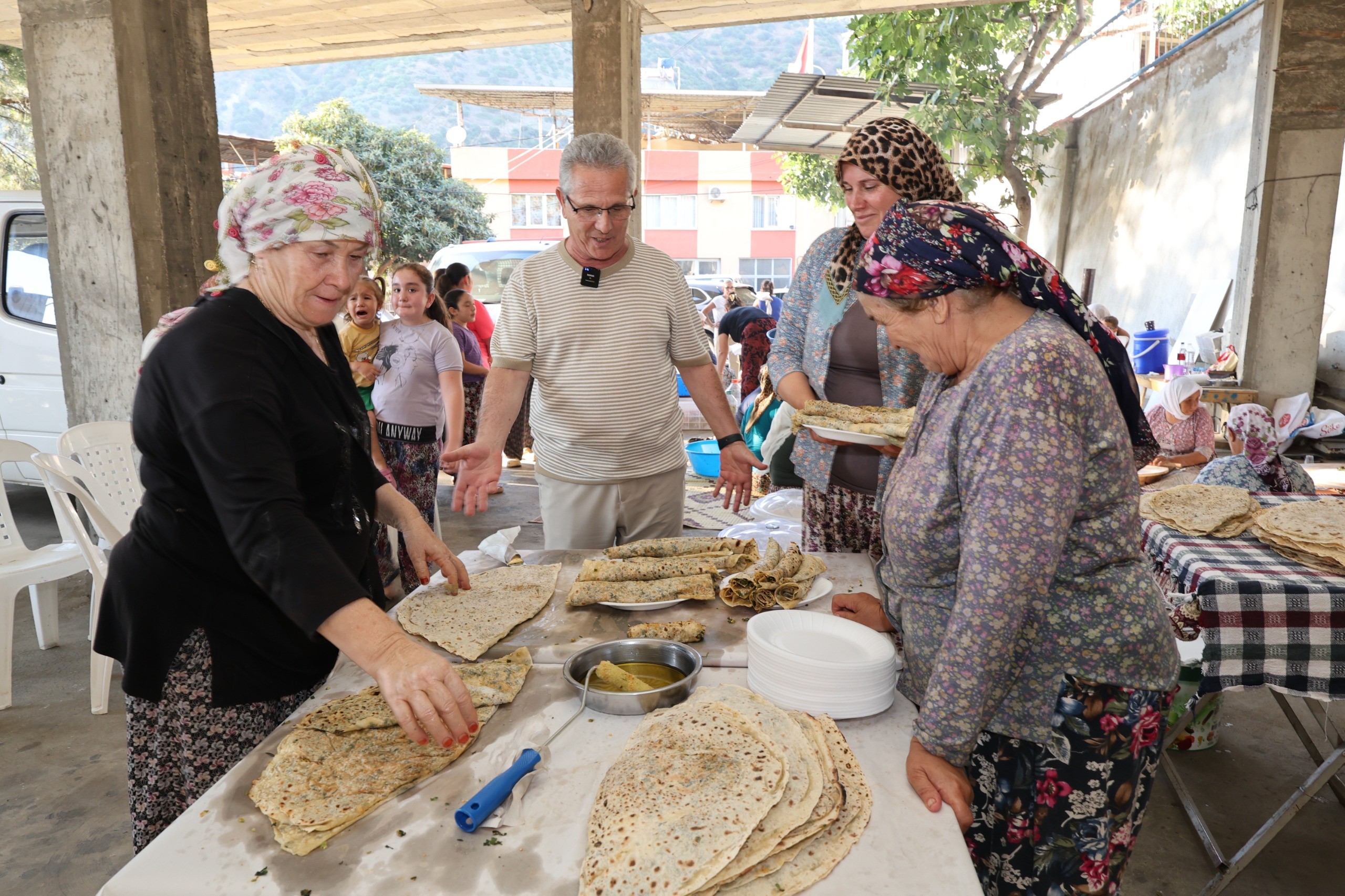 BAŞKAN TETİK, KOZDERE'DE GÖNÜL SOFRASINA KONUK OLDU