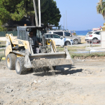 KUŞADASI'NDA 12 BİN METREKARELİK YENİ YOL ÇALIŞMASI BAŞLADI