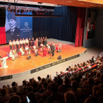 DİDİM'DE "ŞARKILAR GEÇİDİ" İLE NOSTALJİ RÜZGARI ESTİ