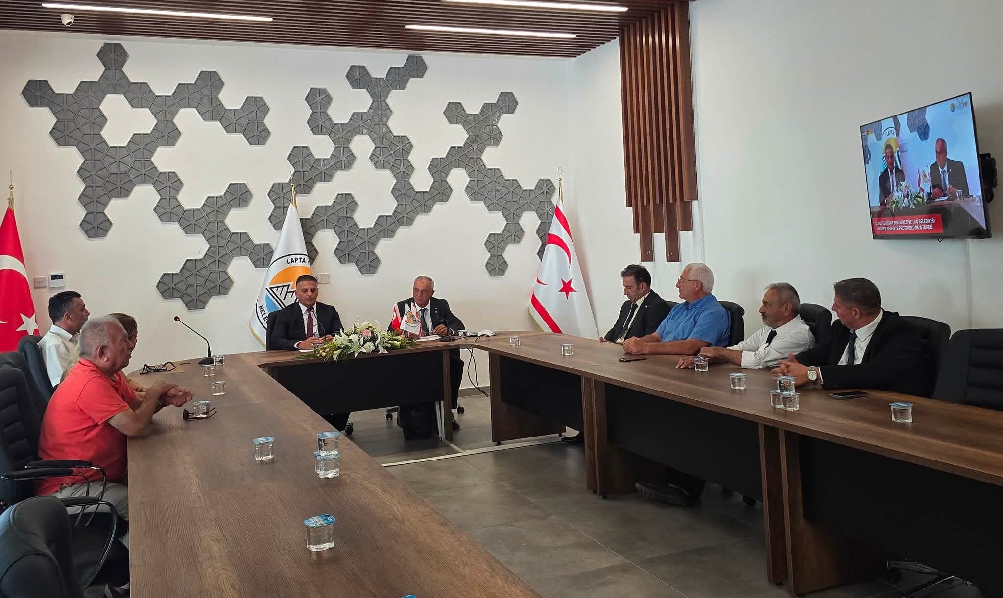 SULTANHİSAR İLE KKTC'NİN LAÇ BELEDİYESİ KARDEŞ ŞEHİR OLDU