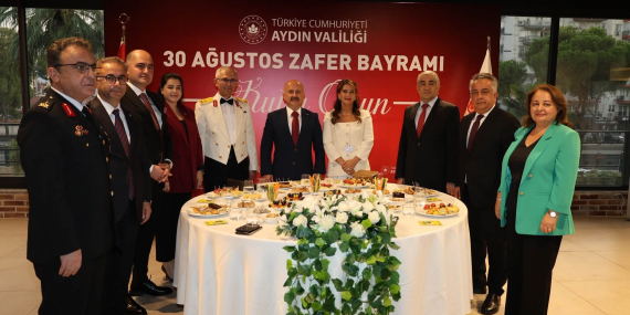 Aydın’da Zafer Bayramı resepsiyonu gerçekleştirildi..