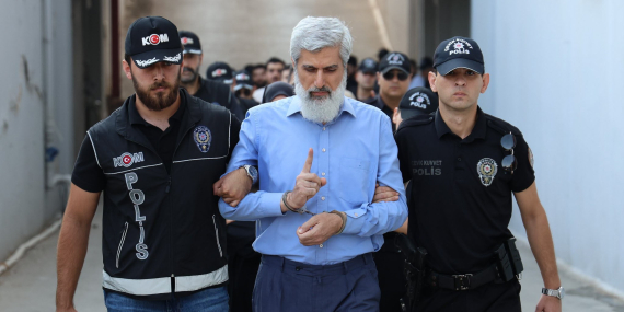 Alparslan Kuytul soruşturmasında yeni gelişme: 44 şüpheli tutuklandı..