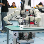 album-cin-deki-robot-oyunlarinda-insansi-robo-3-20172097_amp