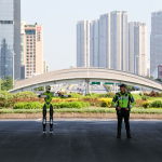 album-cin-in-shenzhen-kentinde-robotlar-gunlu-5-20130195_amp