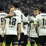 besiktas-hradec-kraloveyi-eleyerek-uefa-avrupa-20143334_4268_amp