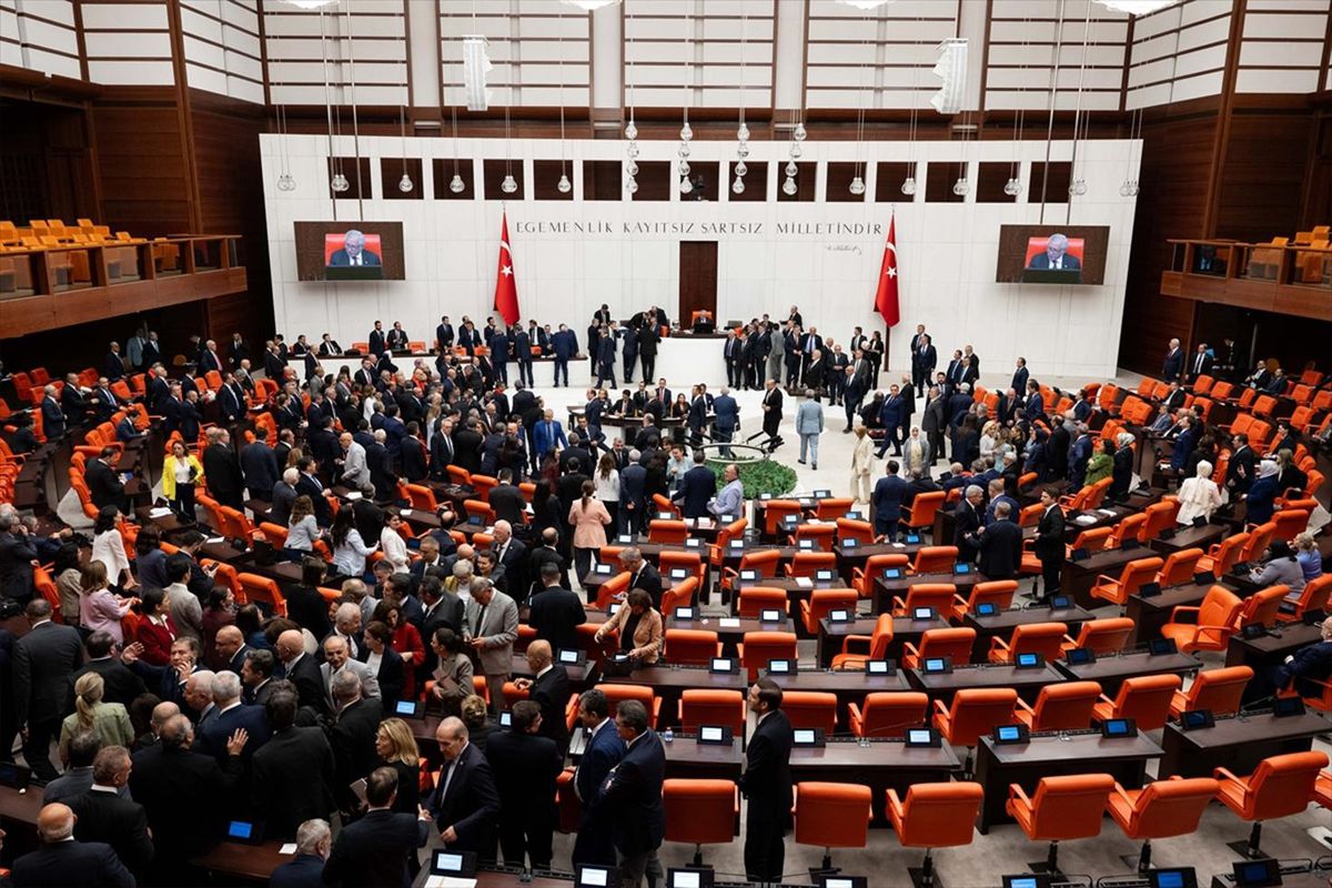terorsuz-turkiye-yasasinda-oy-dagilimi-belli-oldu-20134145_8435_amp
