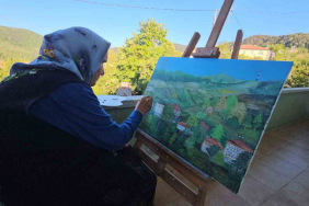 81-yasinda-yasitlarina-tas-cikartiyor-fircayi-5-20207153_amp