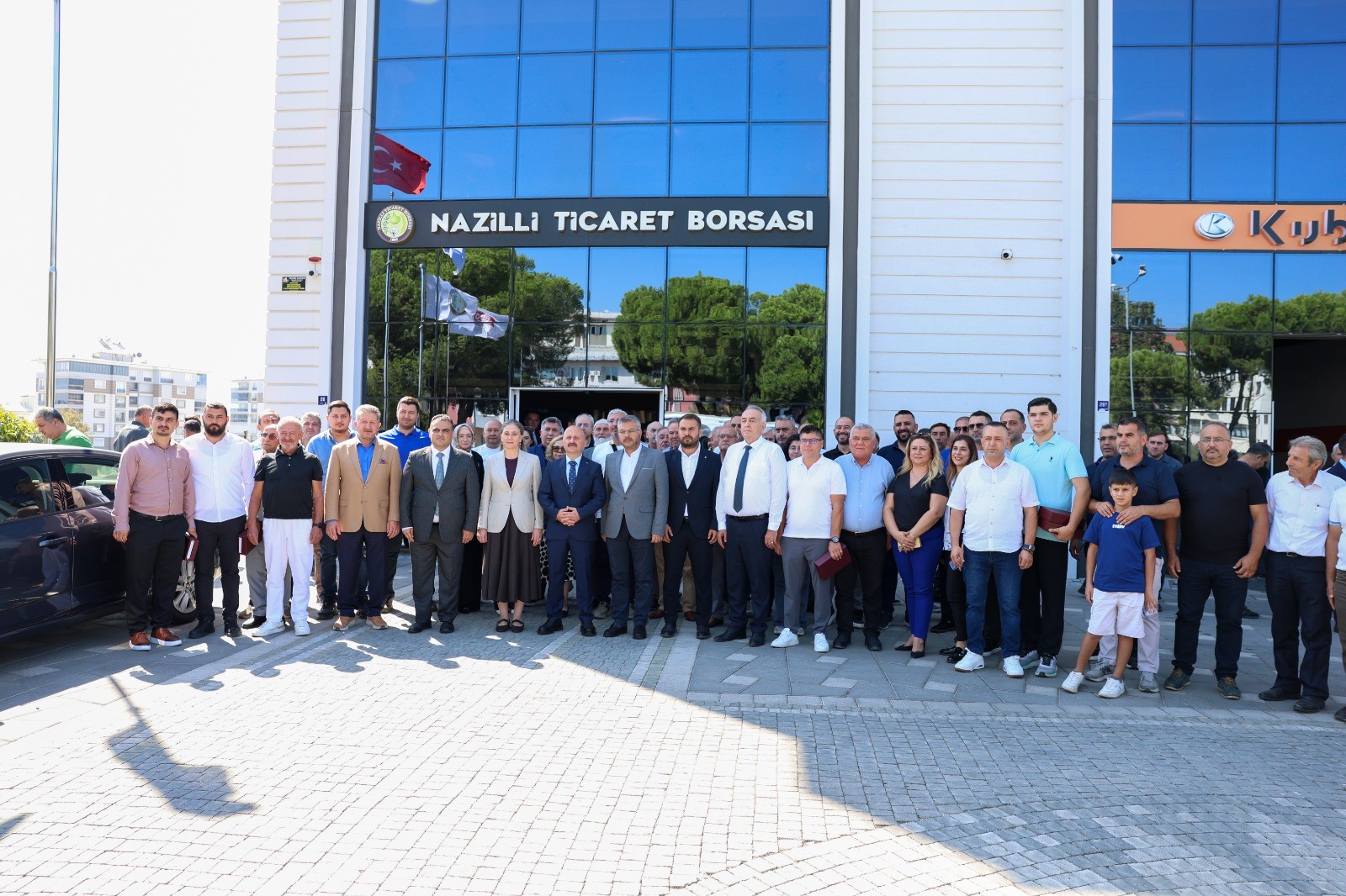 NURİ ARSLAN: "İNCİRE KATMA DEĞER OLUŞTURACAK TEK ÇÖZÜM İHRACATTIR"