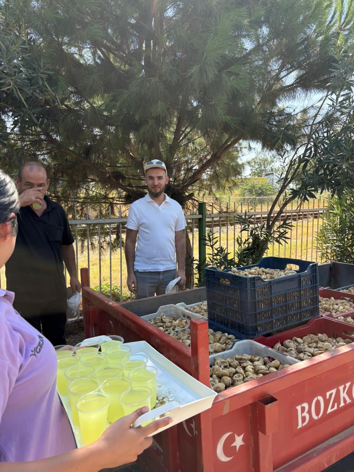 BAŞKAN ZENCİRCİ, İNCİR ÜRETİCİLERİNİ YALNIZ BIRAKMADI