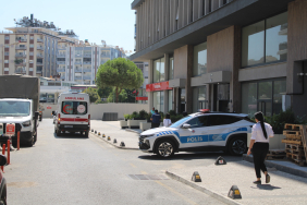 APARTMANIN MERDİVENLERİNDEN DÜŞEN YAŞLI ADAM HASTANELİK OLDU