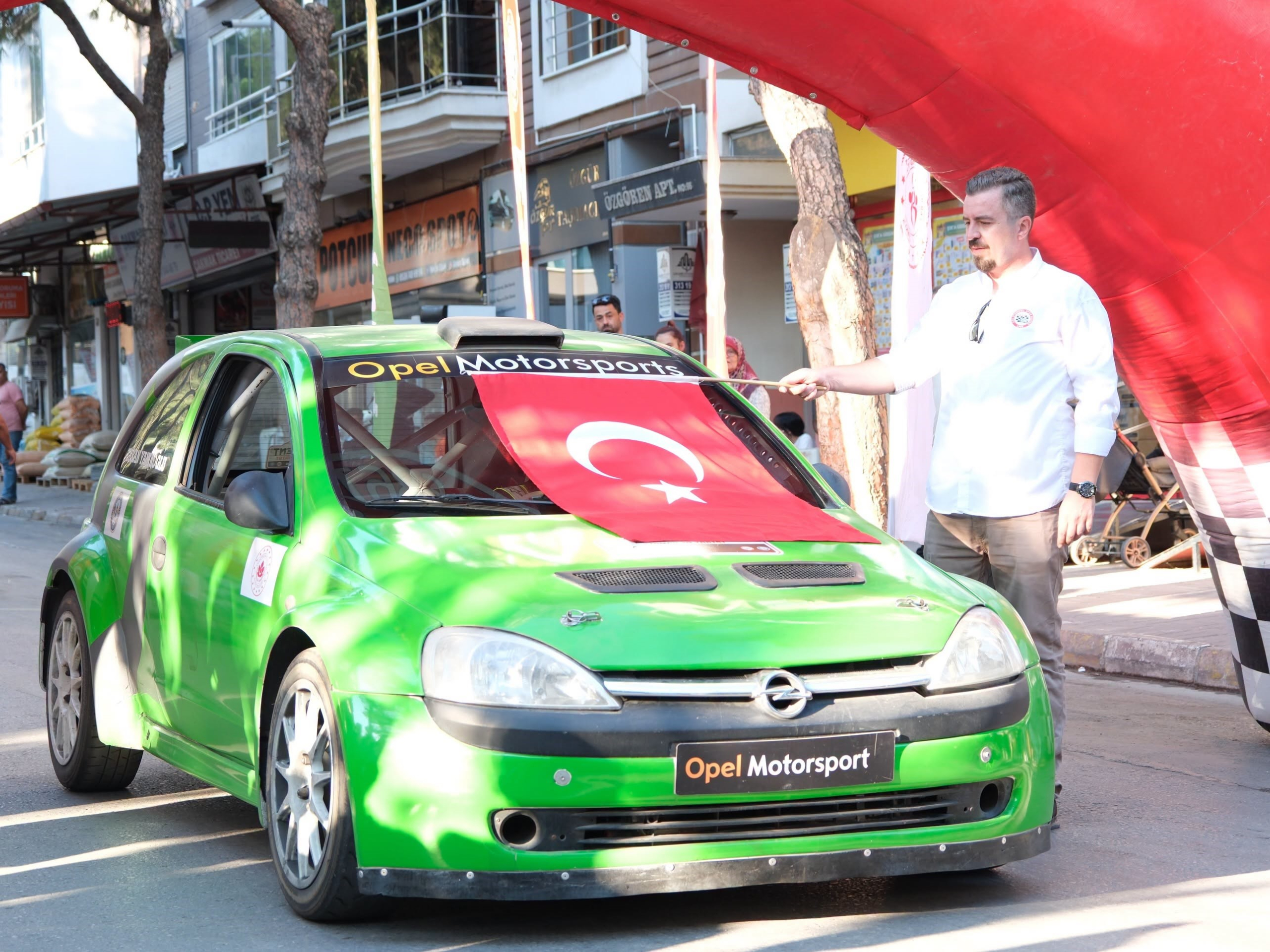 BUHARKENT'TE YARIŞ, 'SEREMONİK START' İLE BAŞLADI