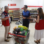 NAZİLLİ'DE MARKETLERDE GIDA DENETİMİ GERÇEKLEŞTİRİLDİ
