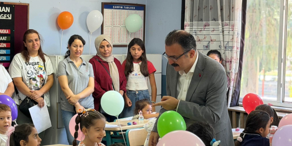 Sultanhisar Kaymakamı Ateş, öğrencilerle bir araya geldi..