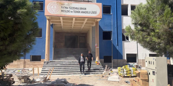 Söke’de okul güçlendirme çalışmaları hız kesmeden sürüyor..