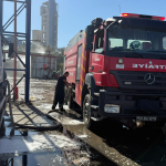 SÖKE'DEKİ KAĞIT FABRİKASI YANGININA İTFAİYEDEN HIZLI MÜDAHALE