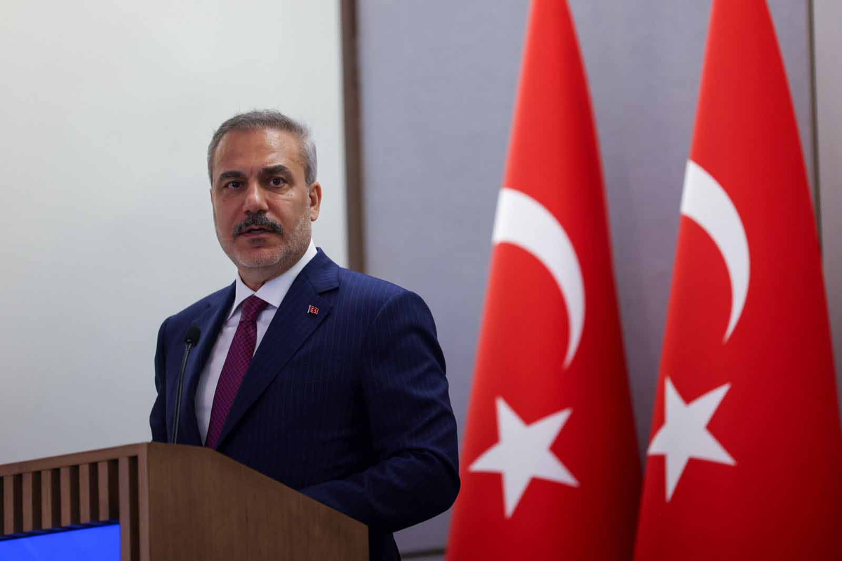 disisleri-bakani-fidan-dan-azerbaycan-ziyaret-20242433_amp