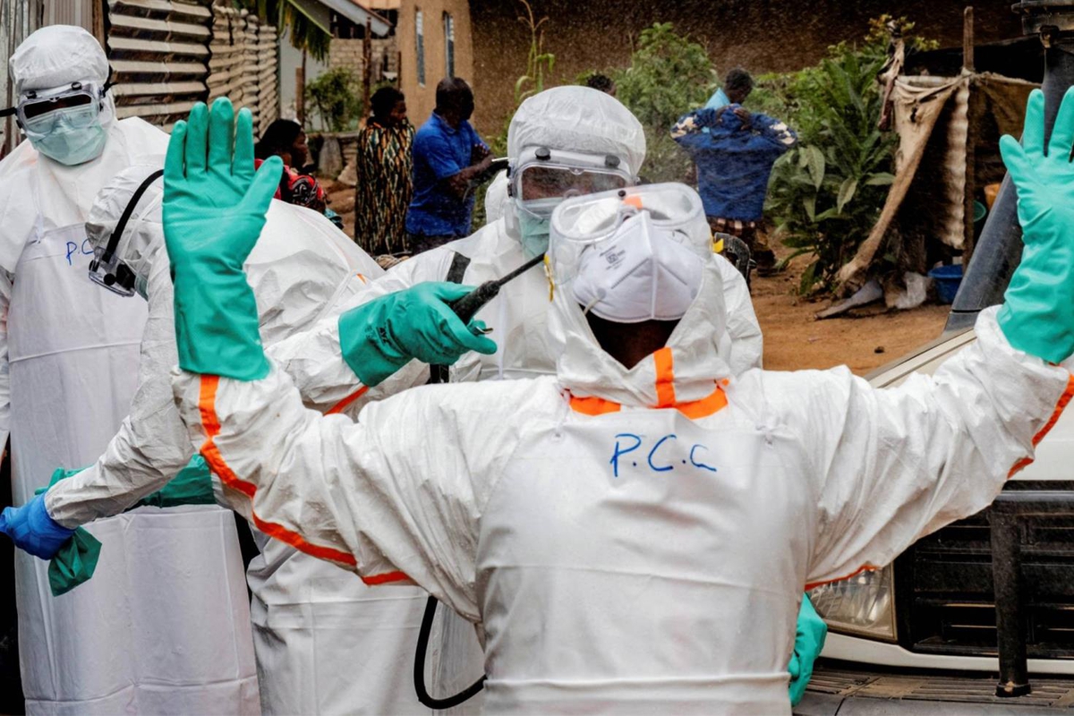 ebola-kabusu-buyuyor-7-bini-askin-vaka-3-bin-398-20231511_4278_amp
