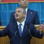 ozgur-ozelden-cerceve-yasa-oylamasina-ilk-yorum-bizim-evetlerden-en-cok-rahatsiz-olan-ak-parti-oldu-ffup
